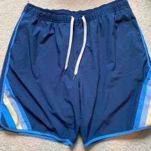Men’s swim trunks